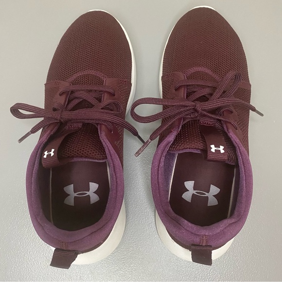 Under Armour SMGX Women’s Size 8.5 Sneakers - Picture 5 of 14